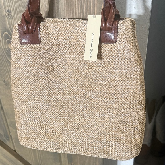 Amanda Smith Handbags - Amanda Smith Beige and Brown Tote Bag